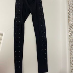 David Lerner Size small leggings